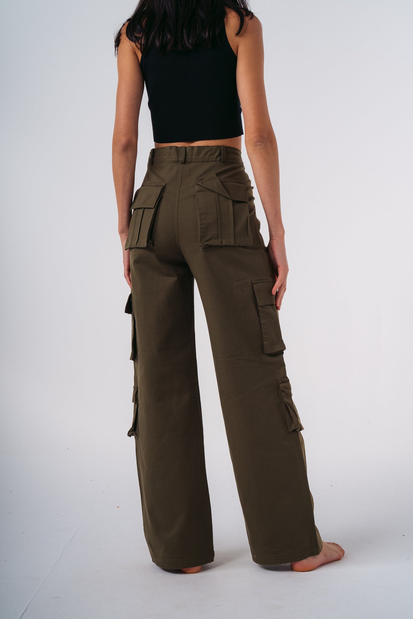 8 Pockets Cargo Pants in Olive