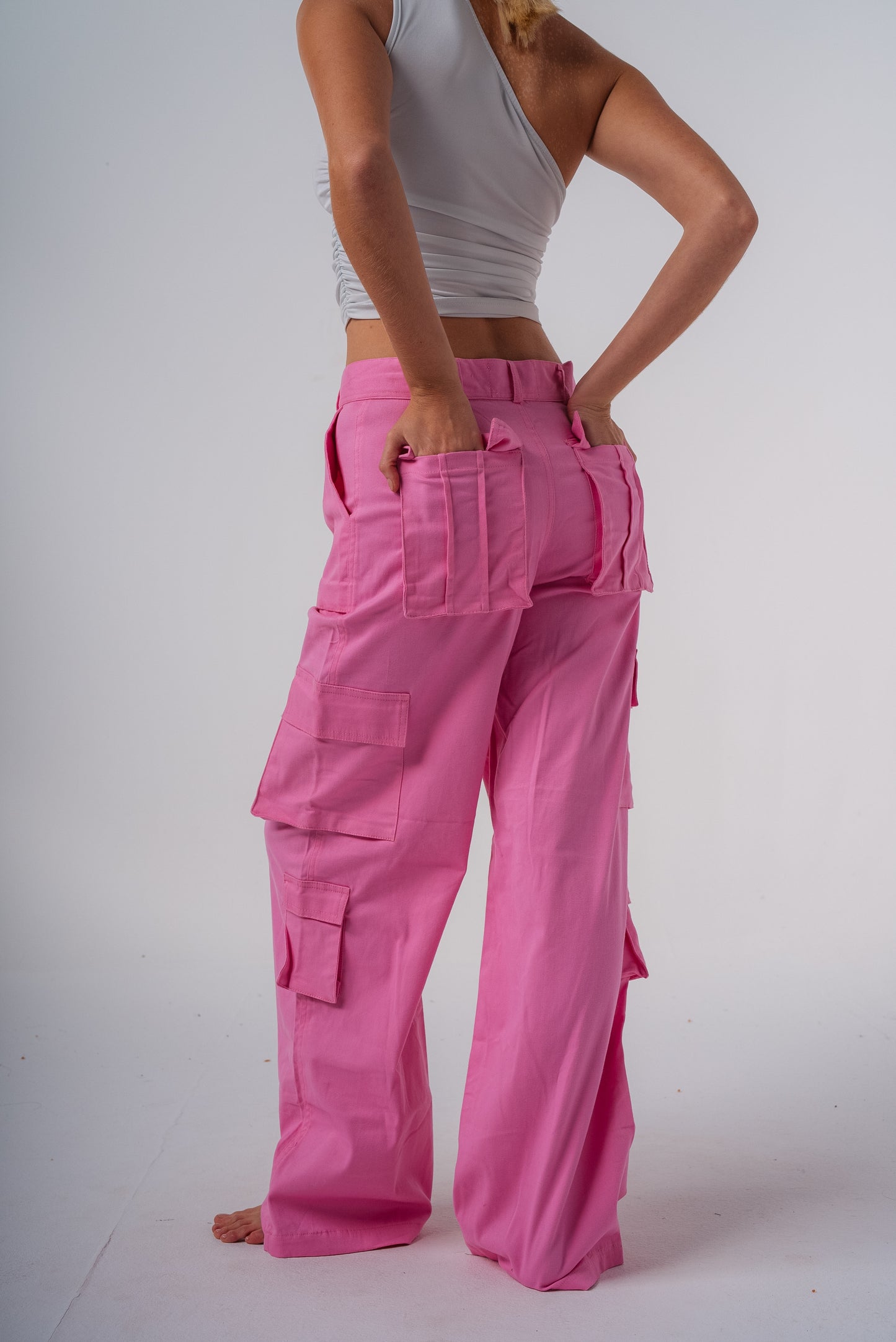 8 Pockets Cargo Pants in Pink