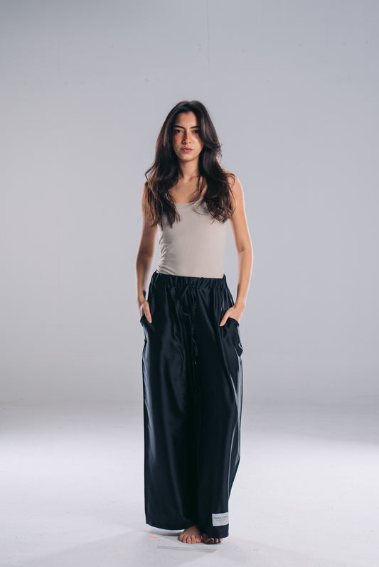 Satin Straight Fit Pants in Black