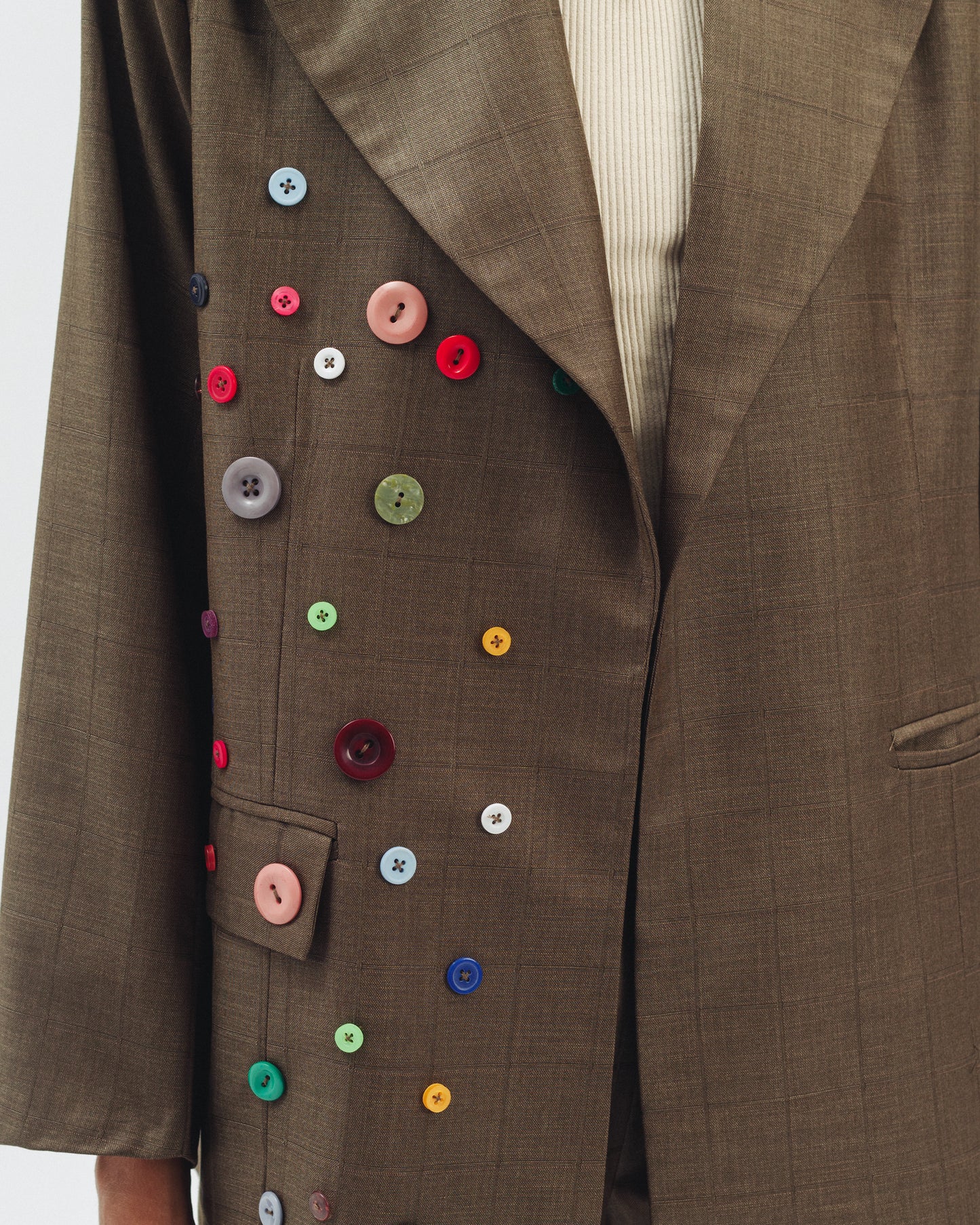 Linen Blend Blazer With Decorative Buttons in Olive