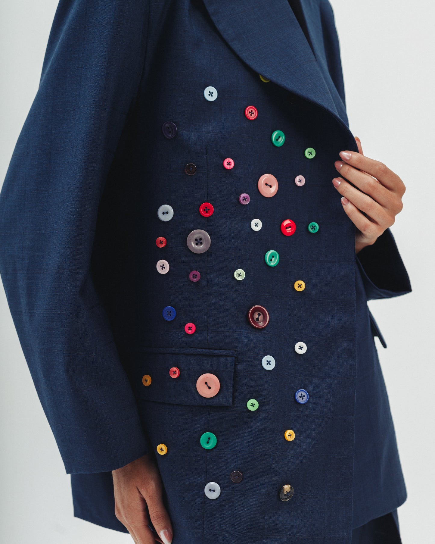 Linen Blend Blazer With Decorative Buttons in Navy Blue