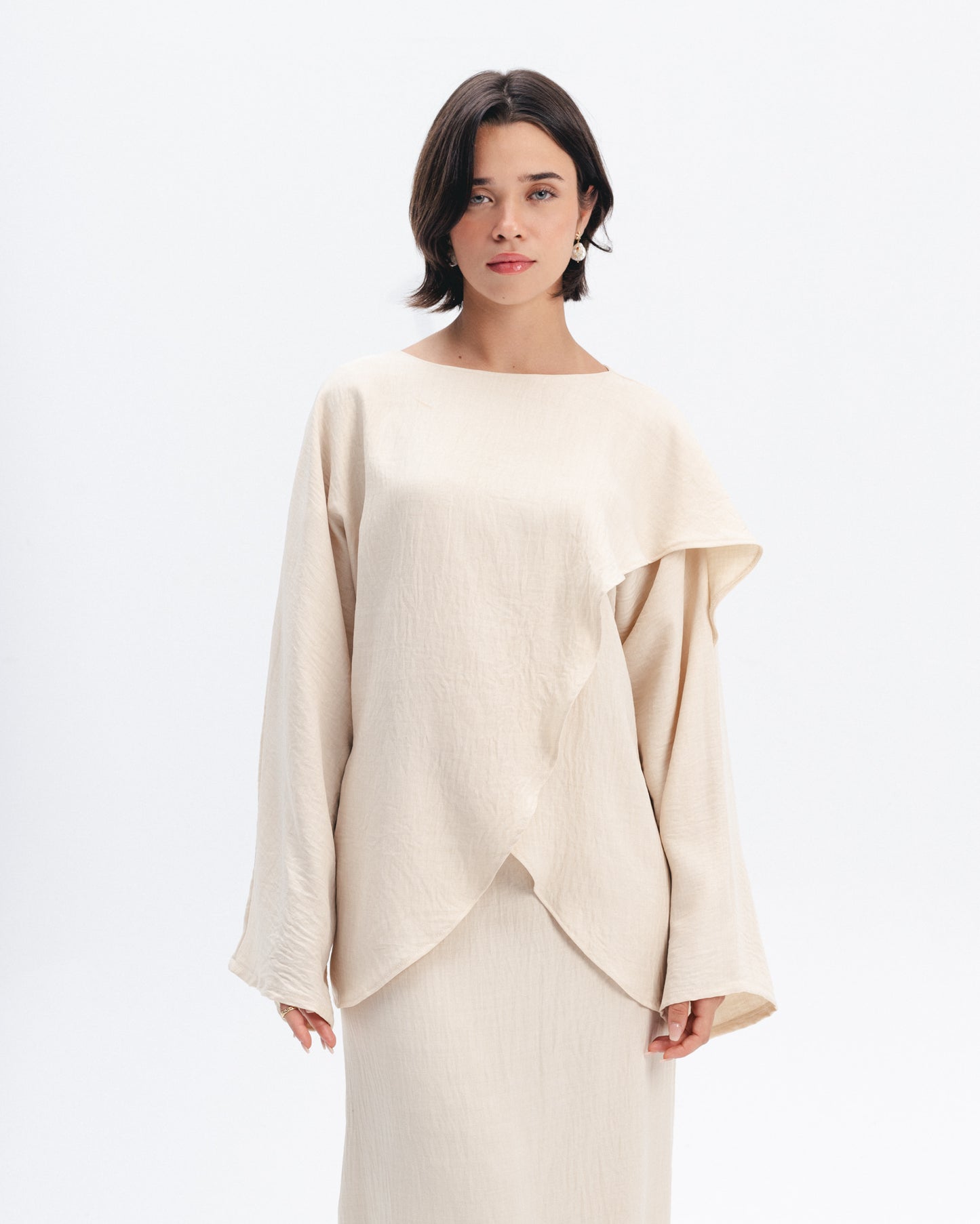 Asymmetric Linen-Blend Top in Beige