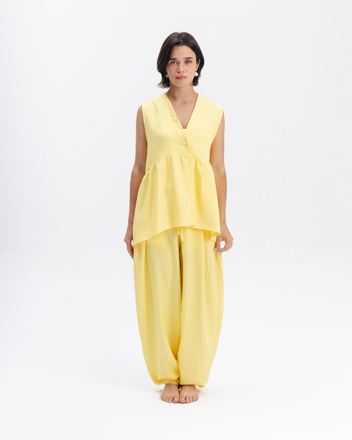 Ballon Linen-Blend Pants in Yellow
