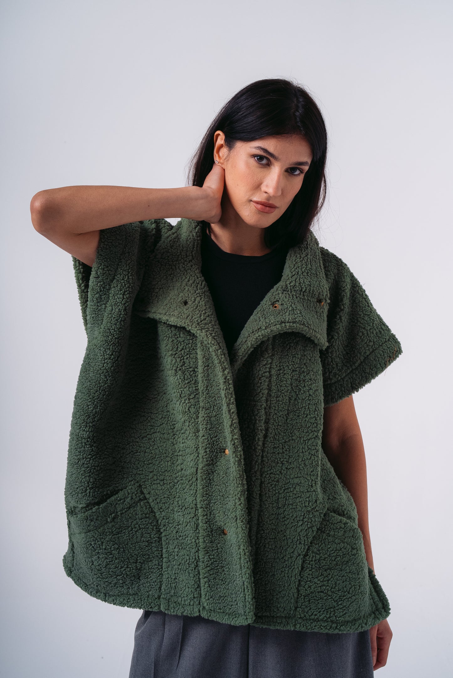 Sleeveless Fur Vest in Dark Green