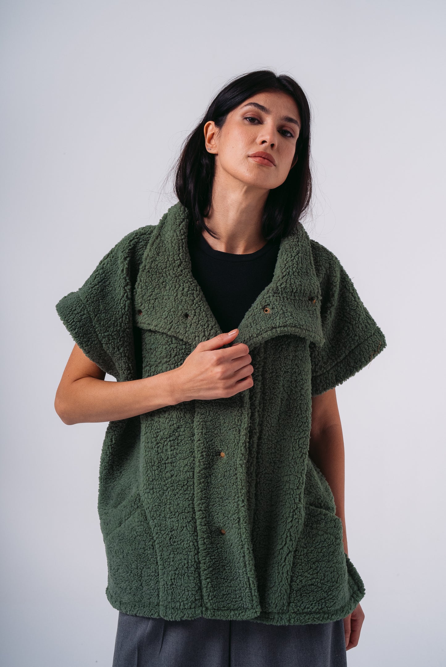 Sleeveless Fur Vest in Dark Green