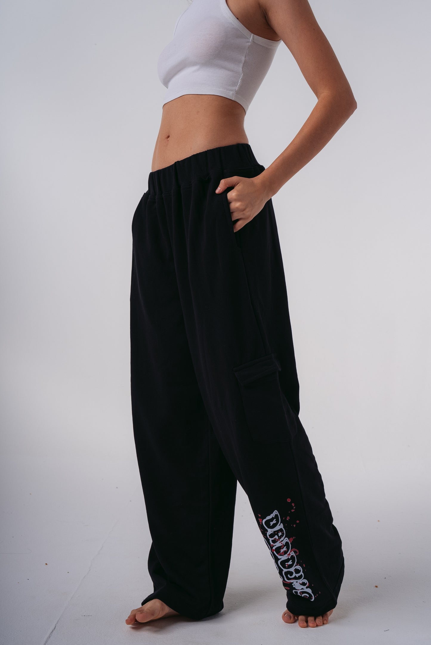 Wide-Leg Sweatpants in Black