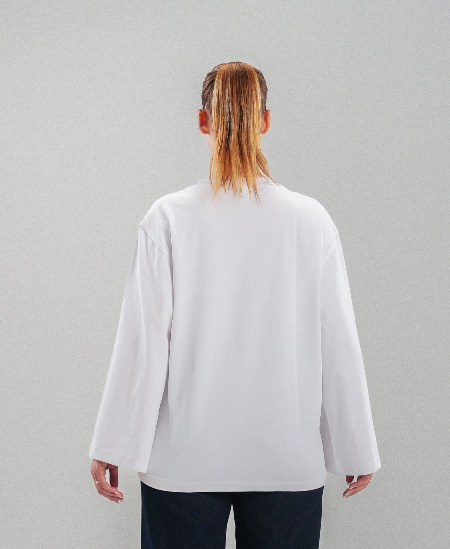 Bent Abouha Long Sleeve T-shirt in White