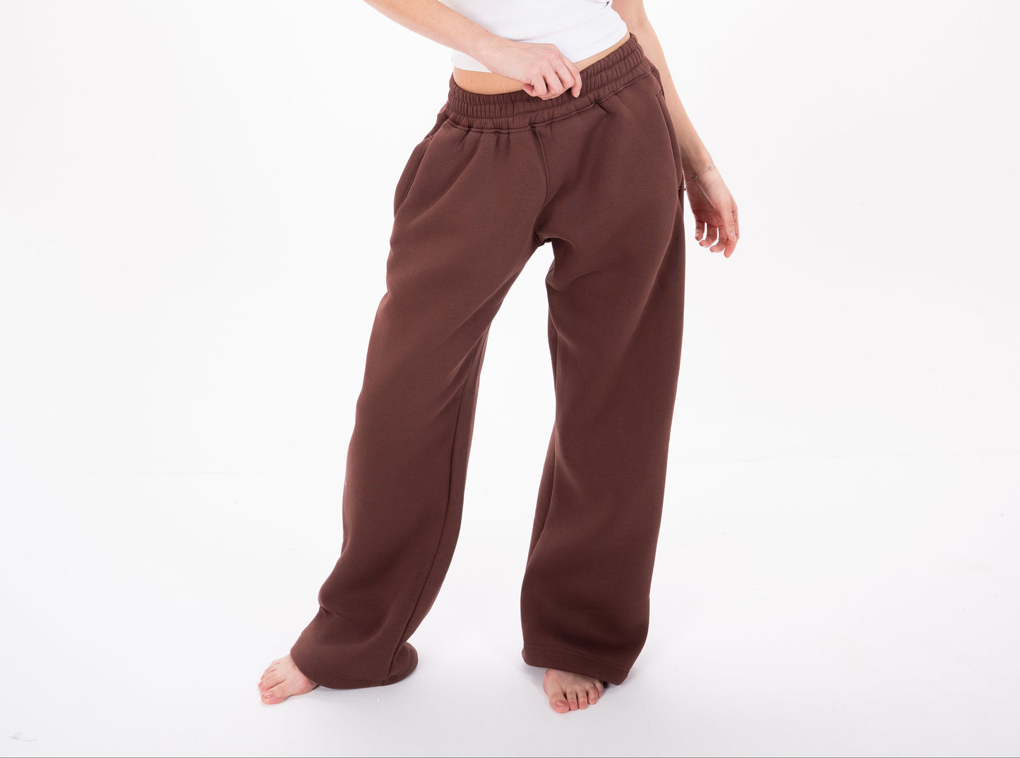 Wide-Leg Sweatpants in Brown