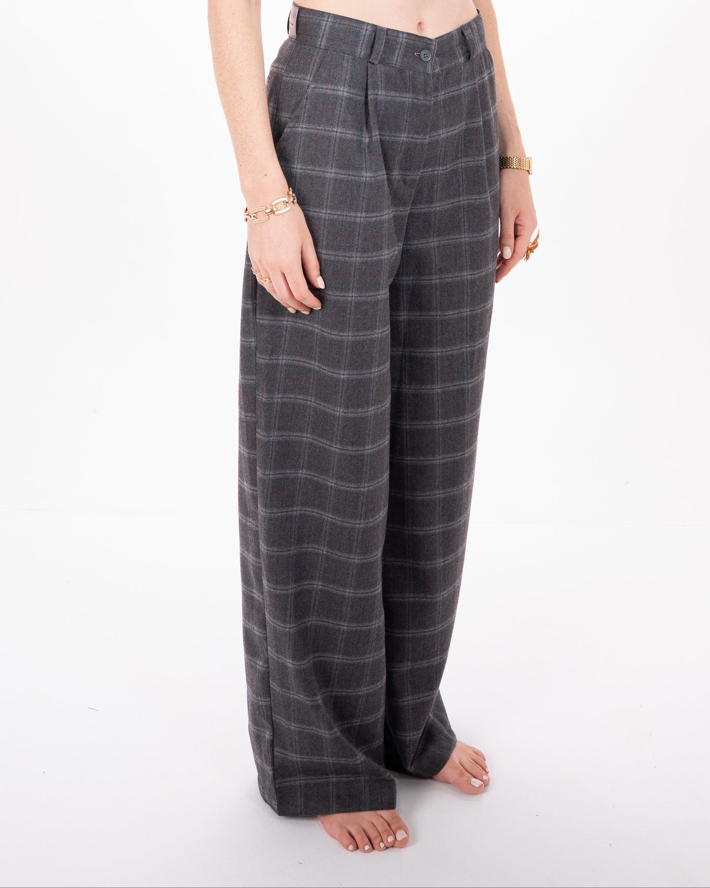 Checked Straight Fit Pants in Grey