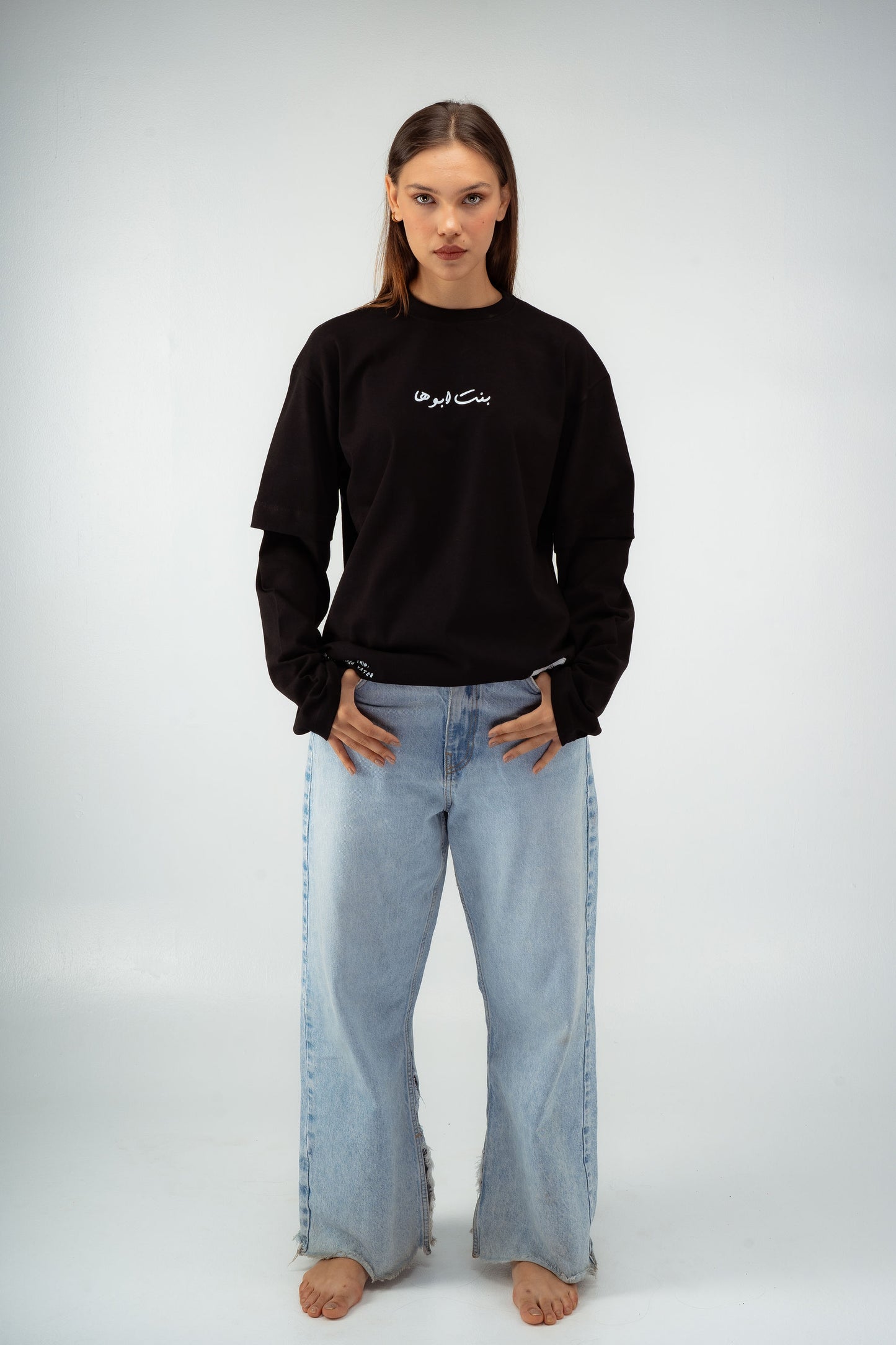 “Bent Abouha” Long-Sleeve T-shirt in Black