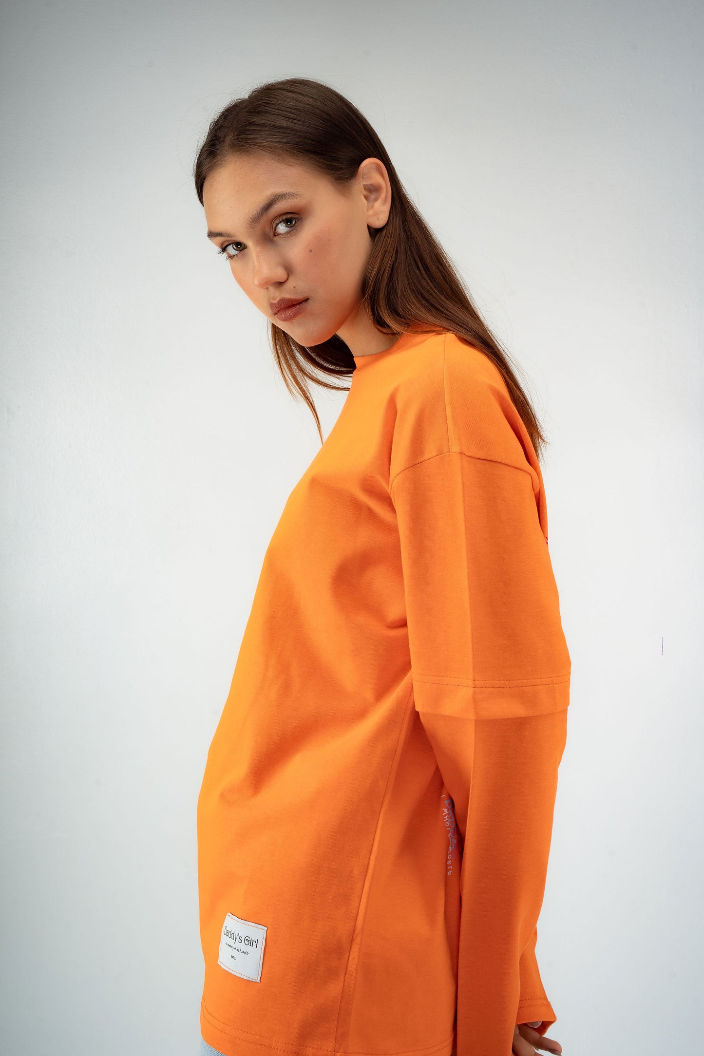 “Bent Abouha” Long-Sleeve T-shirt in Orange